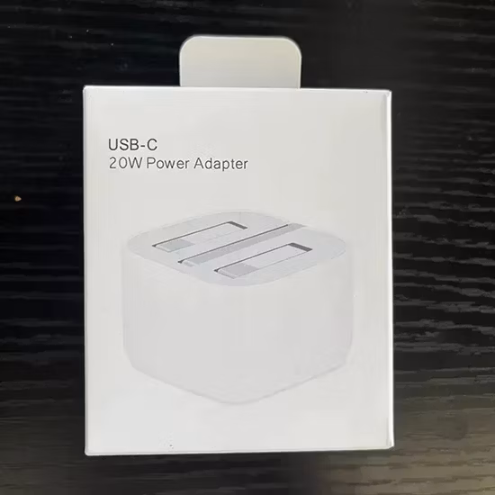 Wholesale Factory RoHS Portable Power Bank Supply 12V Wireless Solar Car Battery Mobile Phone Accessorie Rechargeable Travel Battery USB Fast Charger for iPhone